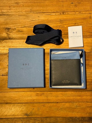 Unused smythson bi fold - [unused],